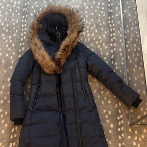 Women's Navy Puffer Coat with Faux Fur Trim